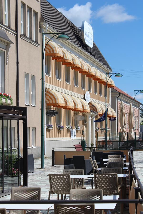 Pietarsaaren Kaupunginhotelli Jakobstad Exterior photo